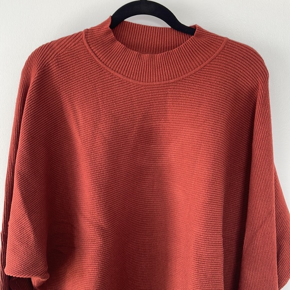 F21 | Mockneck Dolman Sweater - Picture 2 of 3